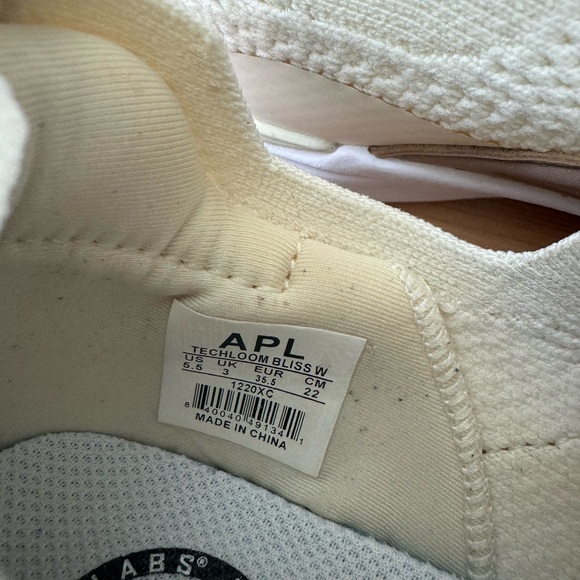 APL Athletic Propulsion Labs Techloom Bliss sneakers, women’s size 5.5 - Picture 5 of 5